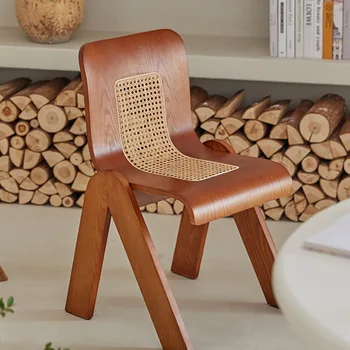 Современные обеденные стулья из массива дерева для мебели гостиной Дизайн спинки кухонного стула Стулья для отдыха на открытом воздухе во дворе